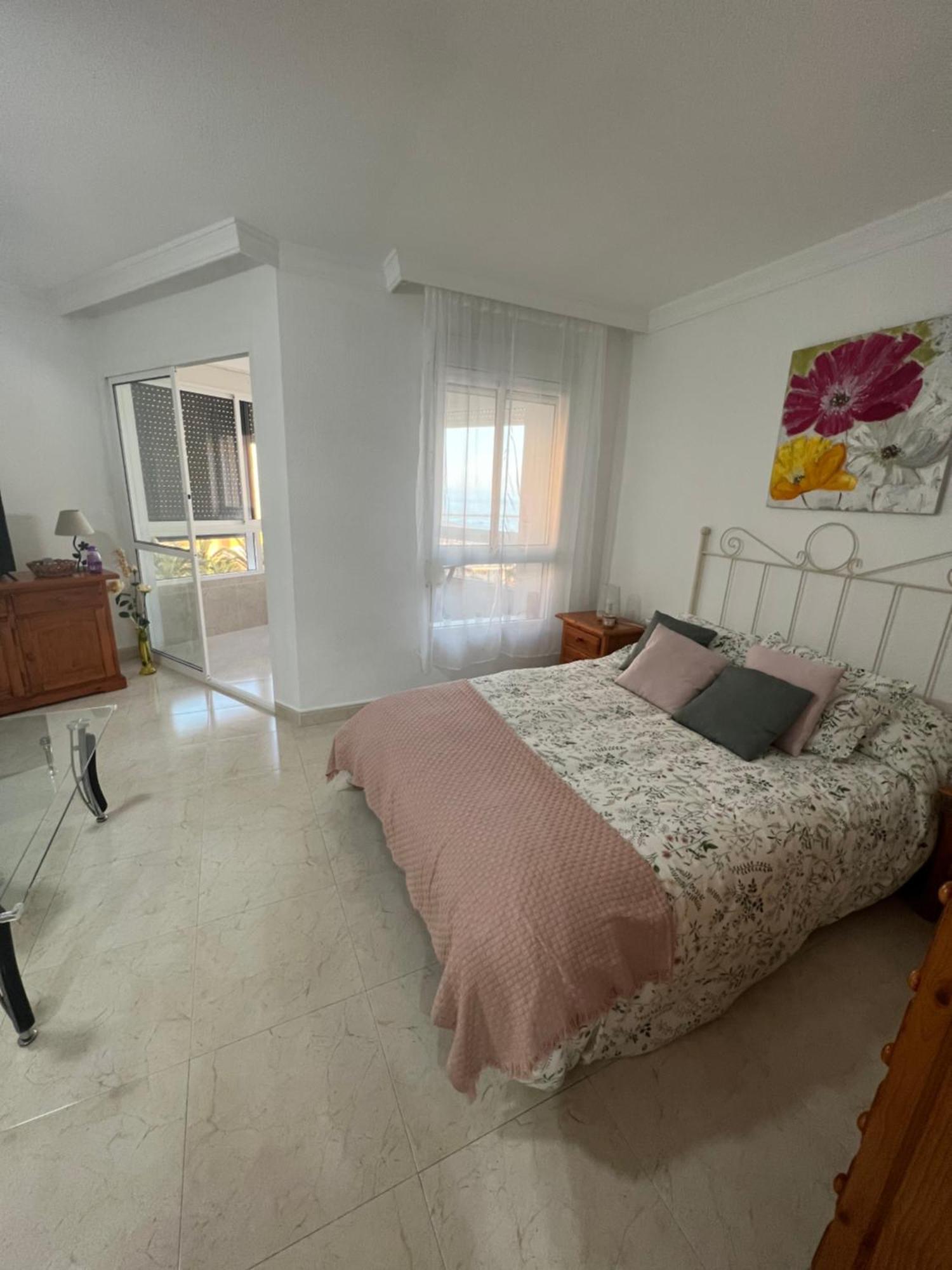 Estudio Mar En Calma, Primera Linea De Playa Con Vistas Al Mar Torrox Ngoại thất bức ảnh