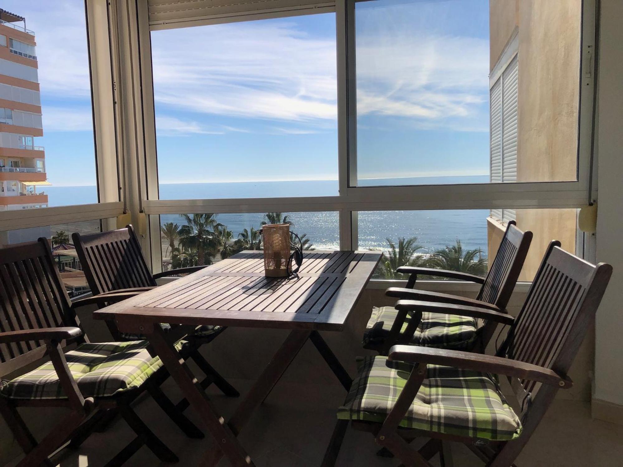 Estudio Mar En Calma, Primera Linea De Playa Con Vistas Al Mar Torrox Ngoại thất bức ảnh